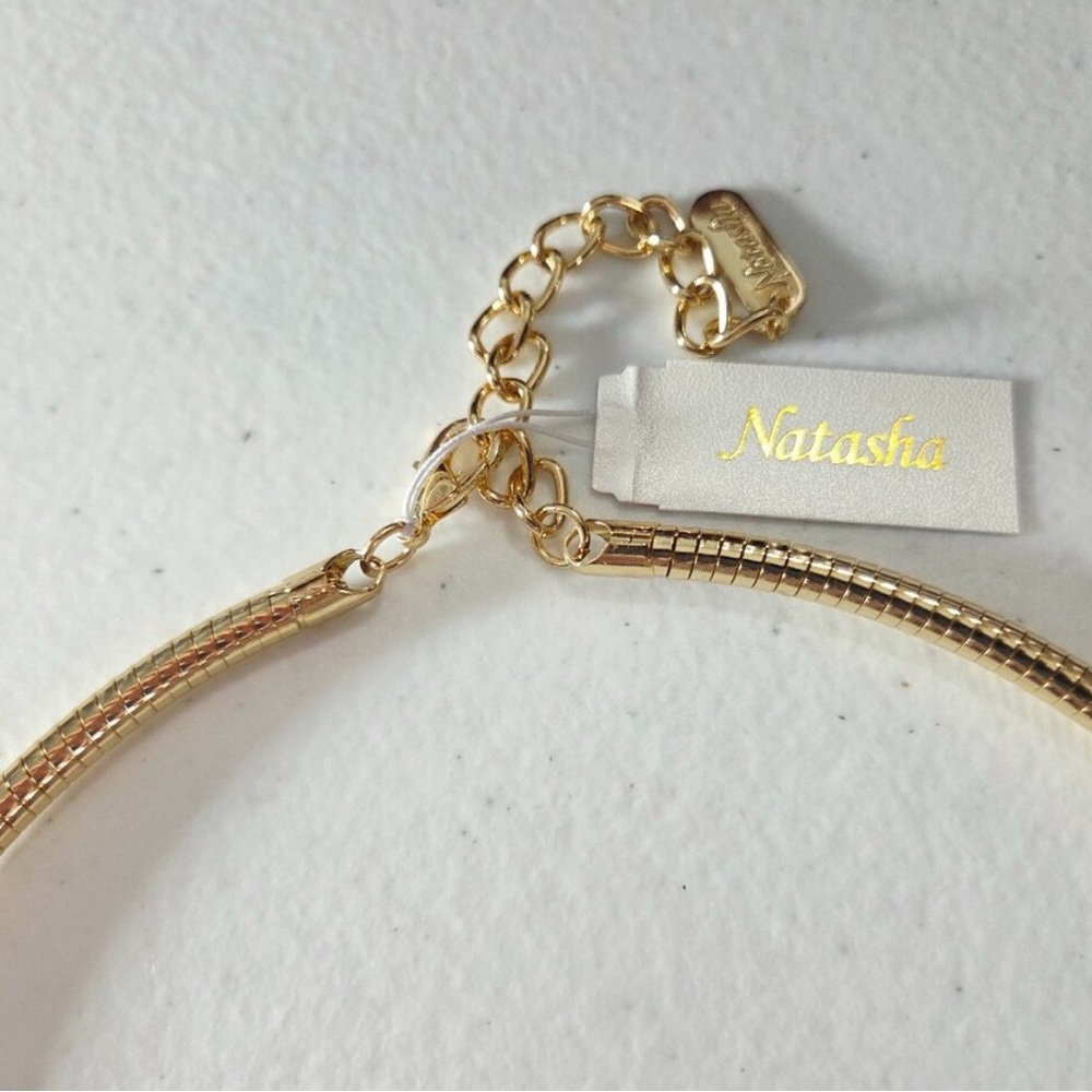 NWT ⚜️🤍⚜️ Natasha Gorgeous Bee Pendant Statement Necklace - Picture 10 of 12
